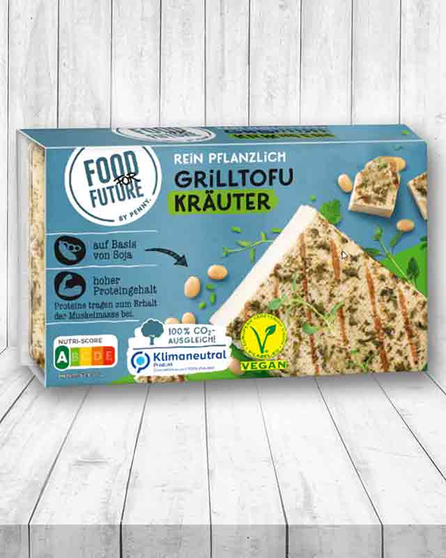 Eine Packung Grilltofu Kräuter von Penny