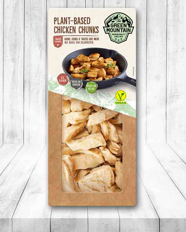 Eine Packung Plant-based Chicken Chunks von The Green Mountains