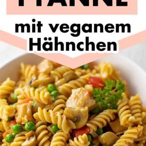 Rezept für Gemüse Nudelpfanne mit veganem Hähnchen