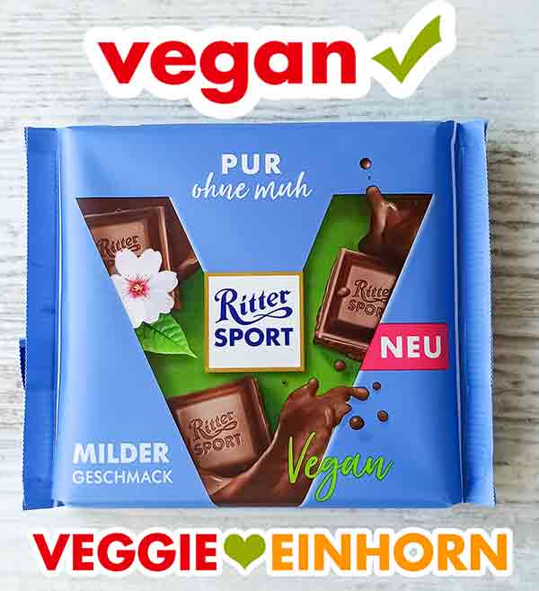 So sieht die Verpackung der veganen Schokoladentafel aus. Eine Tafel vegane Schokolade von Ritter Sport Pur ohne muh