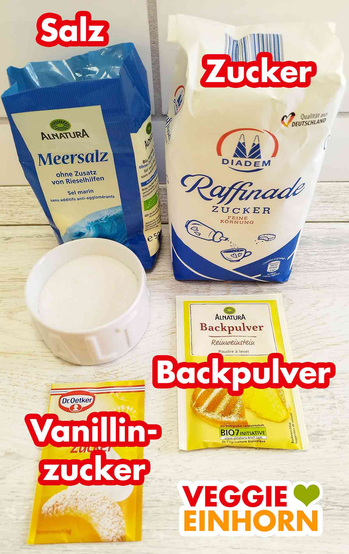 Alnatura Meersalz, Diadem Raffinade Zucker, Dr. Oetker Vanillinzucker, Alnatura Reinweinstein Backpulver Salz, Zucker, Vanillinzucker, Backpulver
