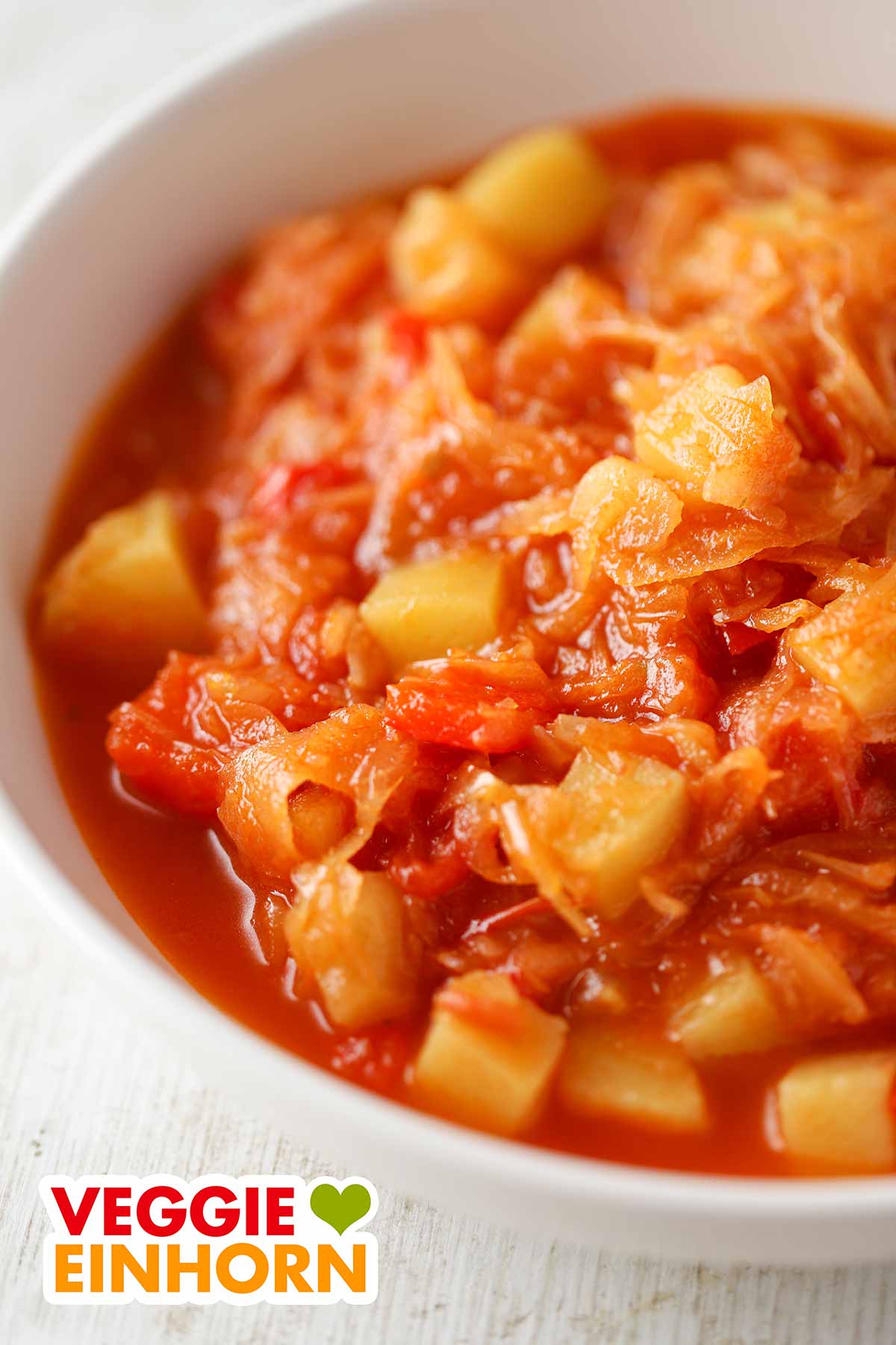 Sauerkrauteintopf mit Kartoffeln und Paprika