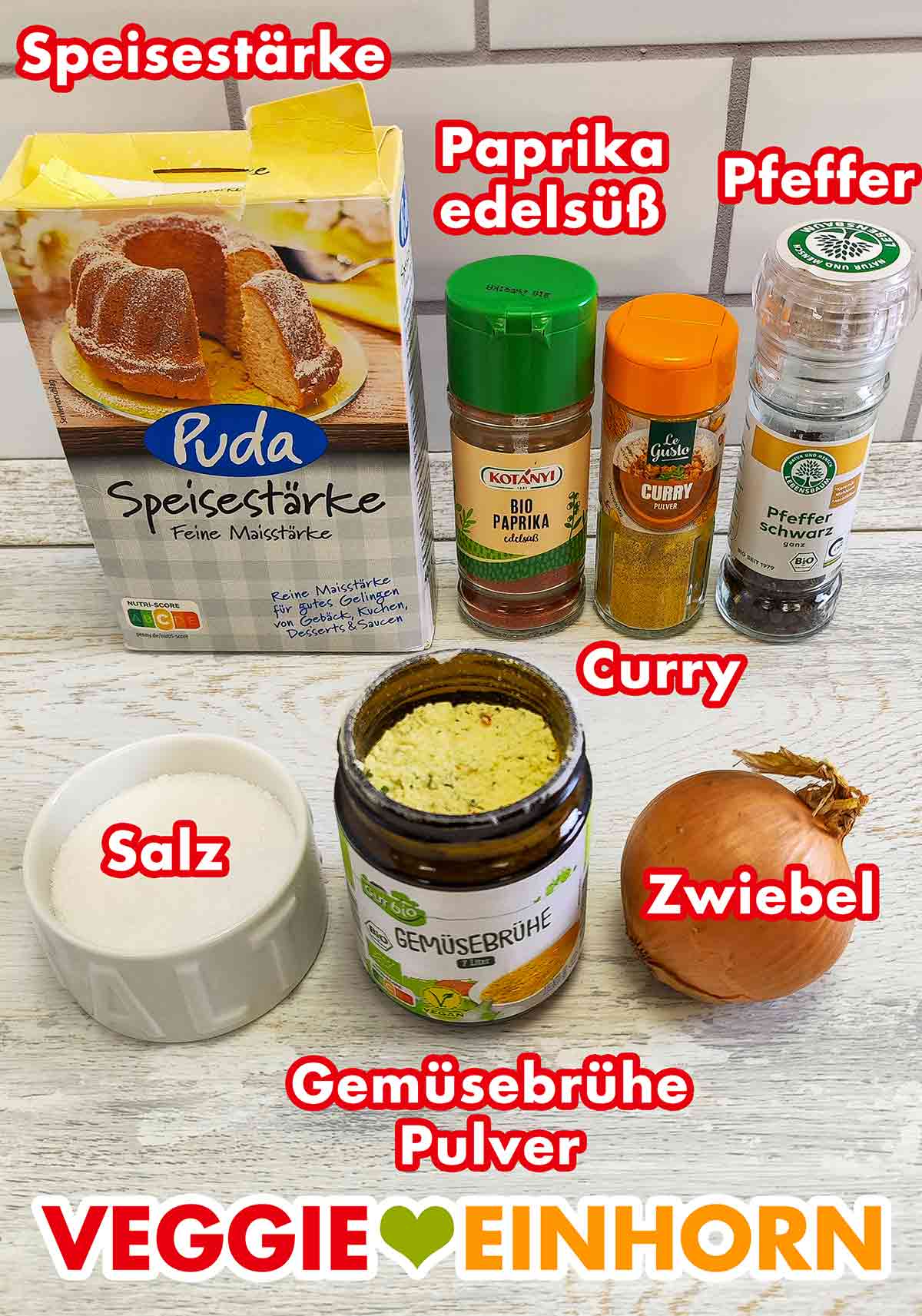 Penny Puda Feine Maisstärke, Kotanyi Bio Paprika edelsüß, Aldi Le Gusto Curry Pulver, Lebensbaum Pfeffer schwarz, Salz, Aldi Gut Bio Gemüsebrühe, Zwiebel Speisestärke, Paprika edelsüß Pulver, Currypulver, Pfeffer, Salz, Gemüsebrühe Pulver, Zwiebel