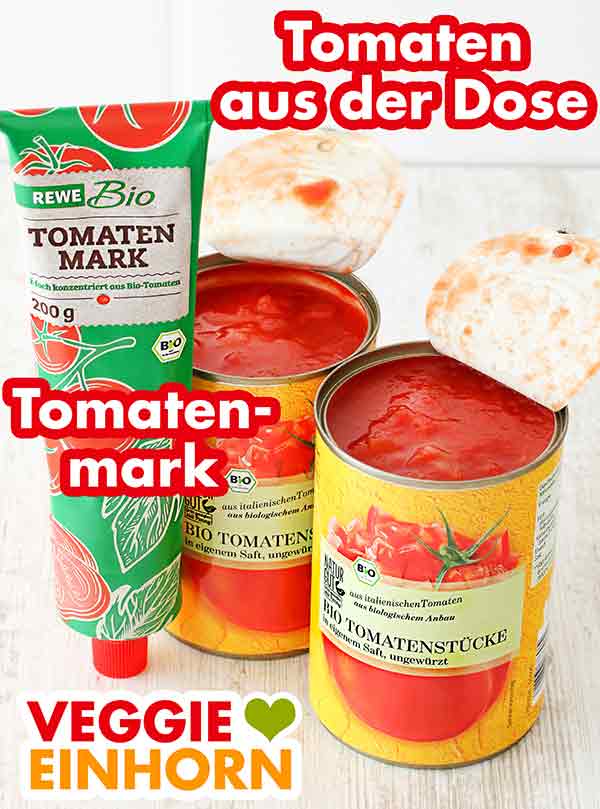 Rewe Bio Tomatenmark und Penny Naturgut Tomatenstücke Eine Tube Tomatenmark und zwei Dosen gehackte Tomaten