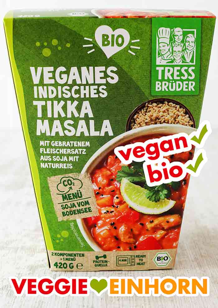 Das indische Tikka Masala mit gebratenem Fleischersatz aus Soja mit Naturreis ist ein veganes Fertiggericht. Eine Packung Veganes indisches Tikka Masala von TressBrüder