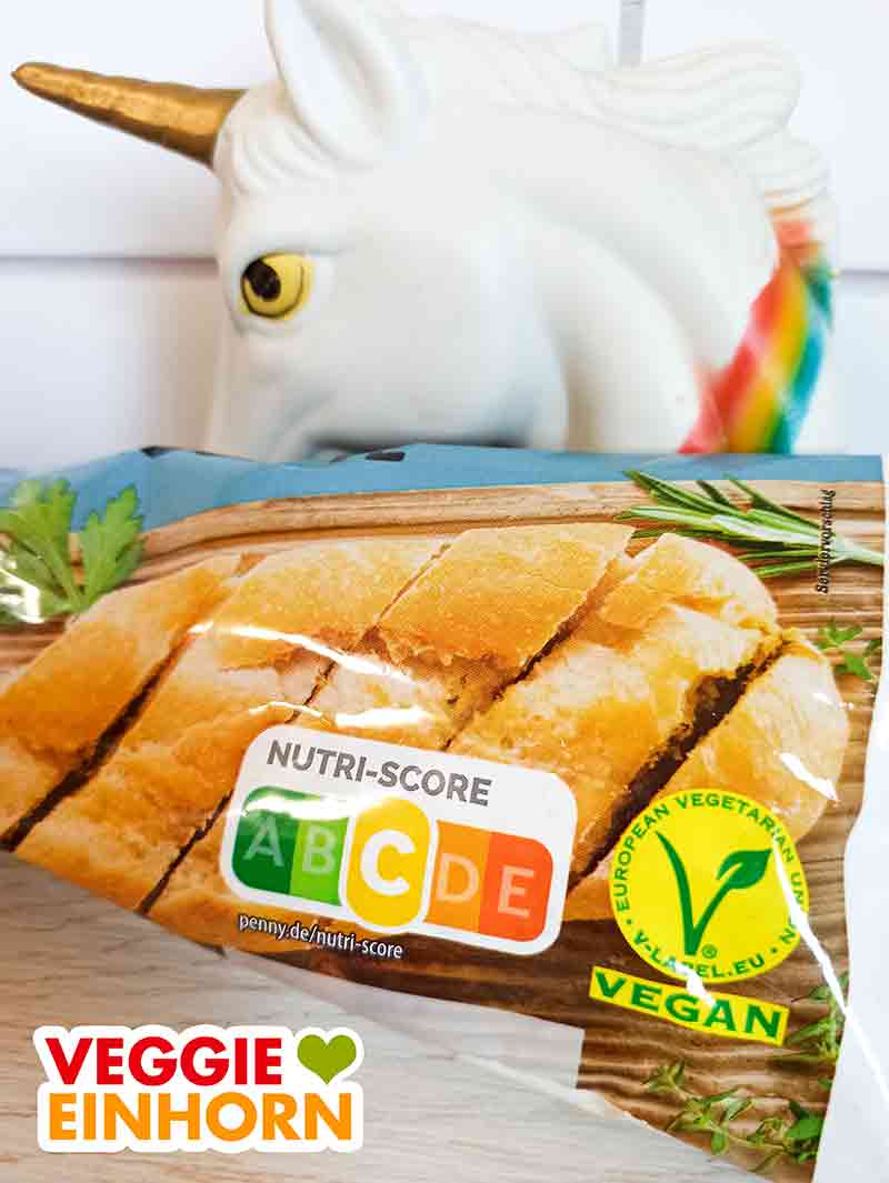 Vegan Logo auf dem Kräuterbaguette von Food for Future Veganes V-Label auf dem Kräuterbaguette von Penny