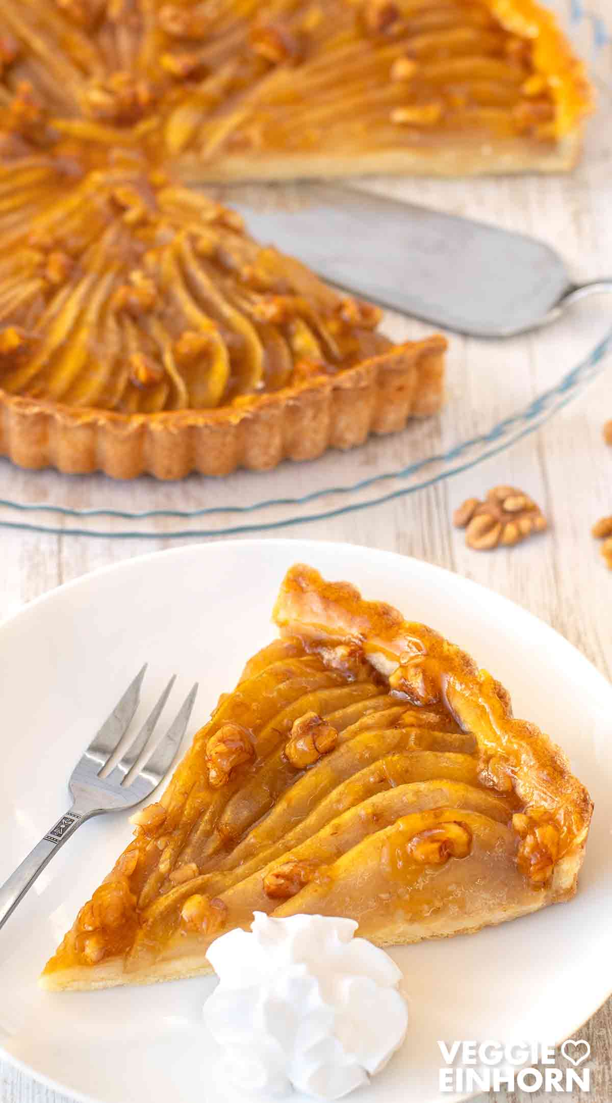 Vegane Birnen Tarte mit Walnüssen und Mürbeteig