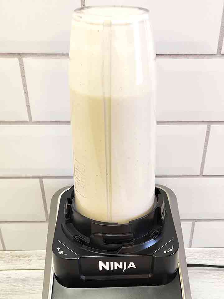 Vegane Cashewsauce mit Tahini