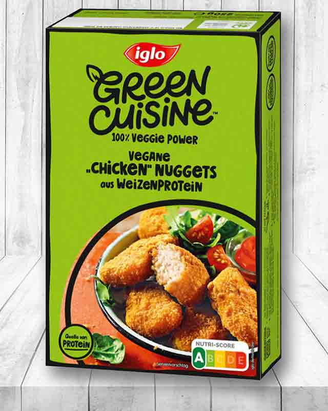 Eine Packung vegane Nuggets von iglo