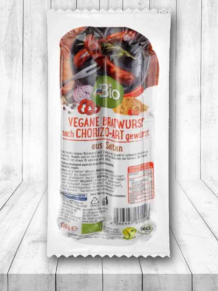 Vegane Bratwurst nach Chorizo-Art gewürzt aus Seitan von dmBIO