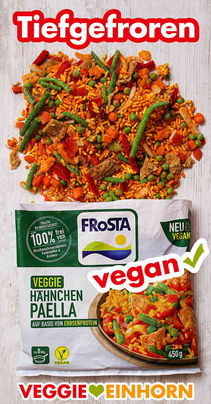 So sieht die vegane Hähnchen Paella von Frosta tiefgefroren aus. Die tiefgekühlte Veggie Hähnchen Paella von Frosta auf einem Tisch