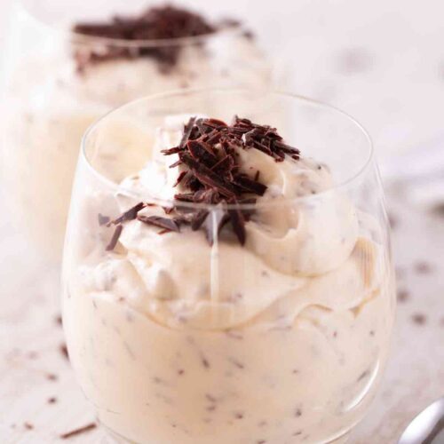 Vegane Herrencreme mit Rum und Schokolade