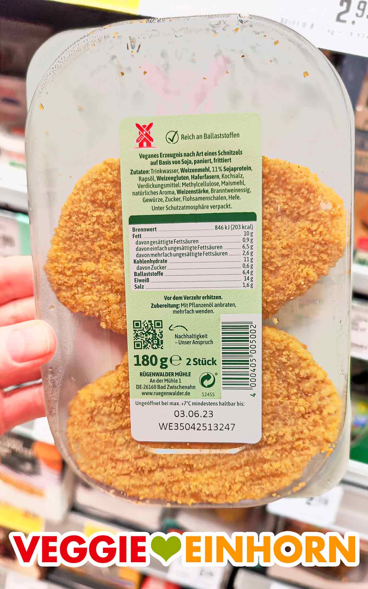 Packungsrückseite der veganen Mühlen Schnitzel von Rügenwalder Mühle Rückseite der Packung der veganen Mühlen Schnitzel