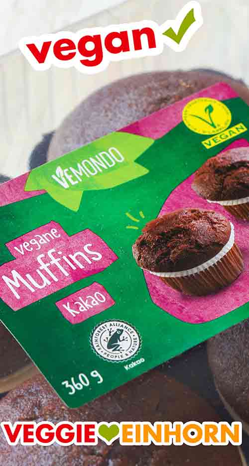 Auf der Packung der Muffins ist ein veganes V-Label. Vegane Muffins Kakao von Lidl Vemondo