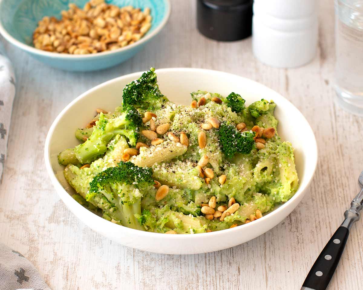 Vegane Brokkoli-Nudeln