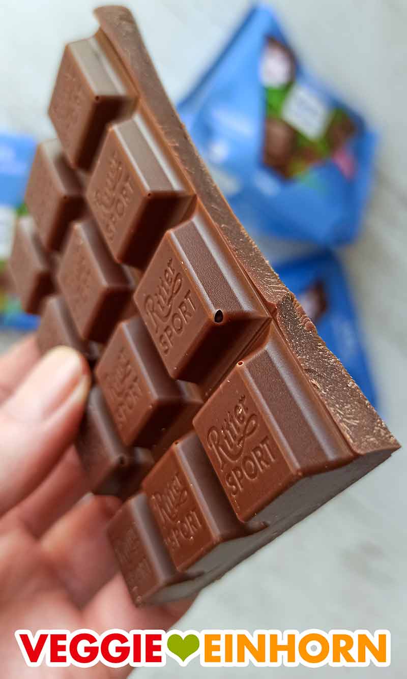 So sieht die vegane Schokolade Pur ohne muh von Ritter Sport aus. Ritter Sport vegane Pur ohne muh