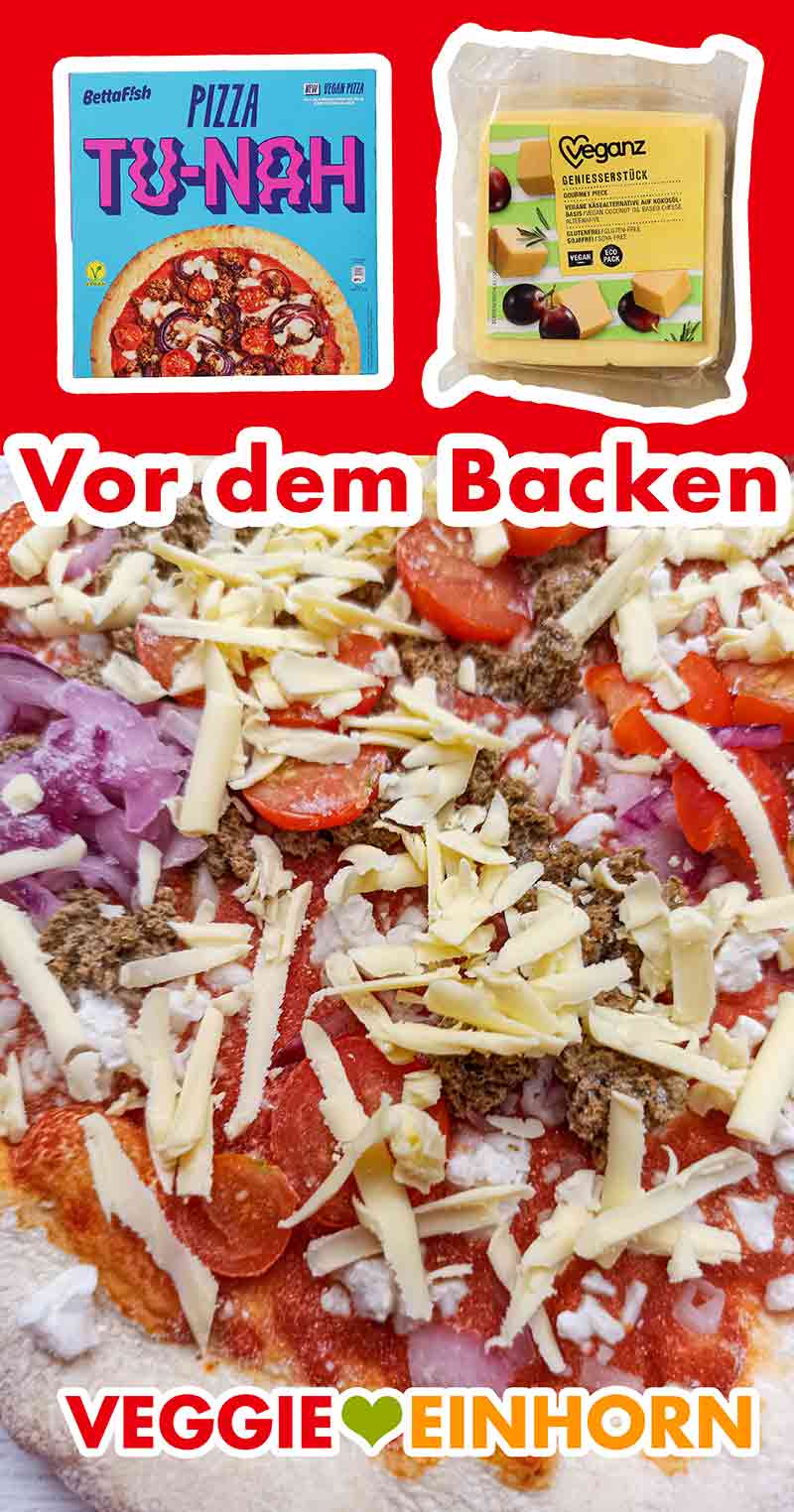 So sieht die tiefgekühlte vegane Fertigpizza mit dem geriebenen veganen Käse vor dem Backen aus. Die vegane Thunfisch Pizza mit Veganz Käse vor dem Backen
