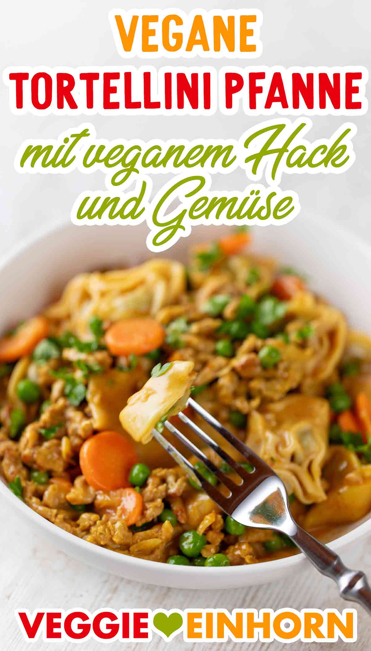 Vegane Tortellinipfanne mit Gemüse und veganem Hack Vegane Tortellini Gemüse Pfanne mit veganem Hackfleisch