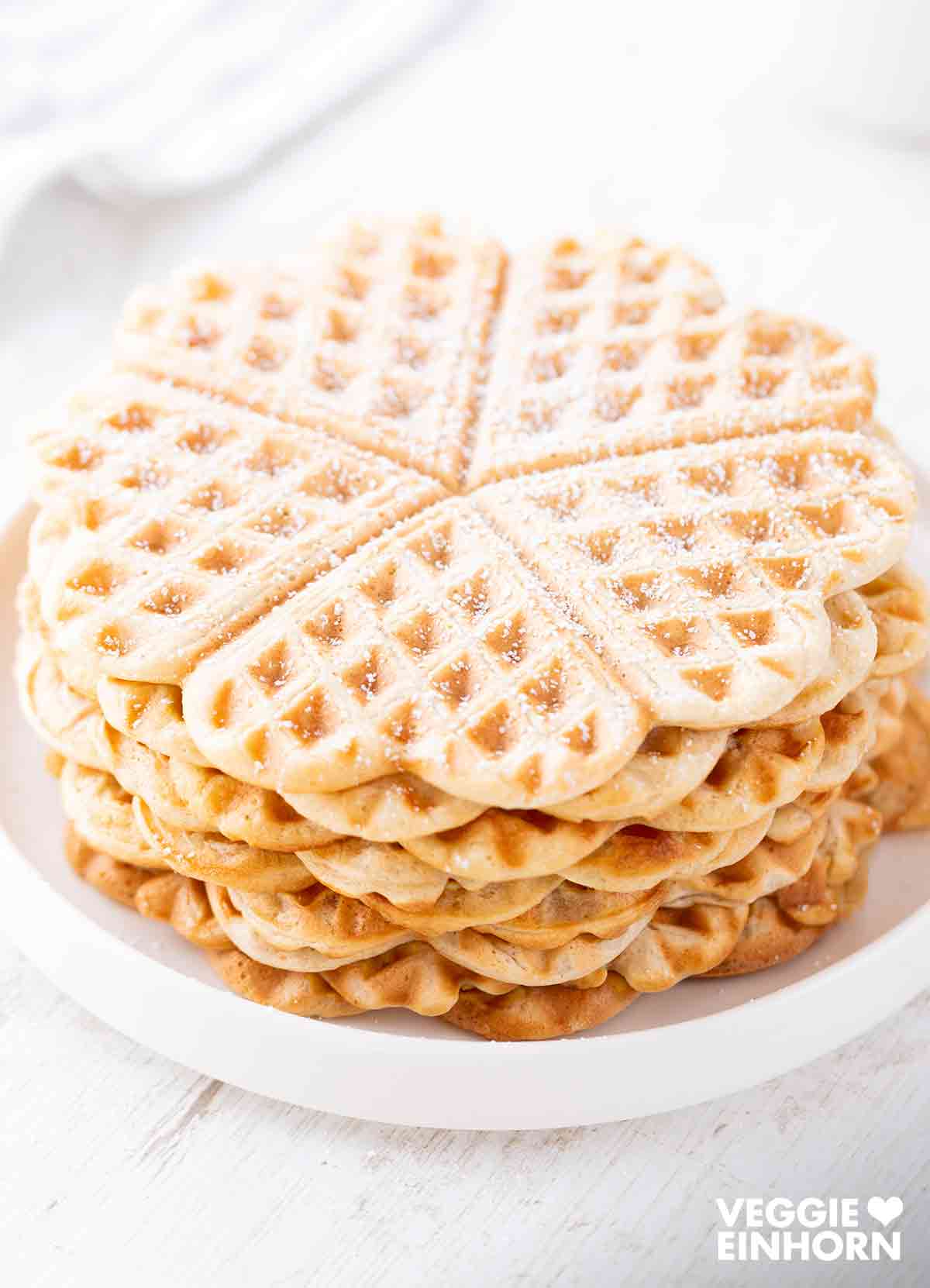 Vegane Waffeln auf einem Teller