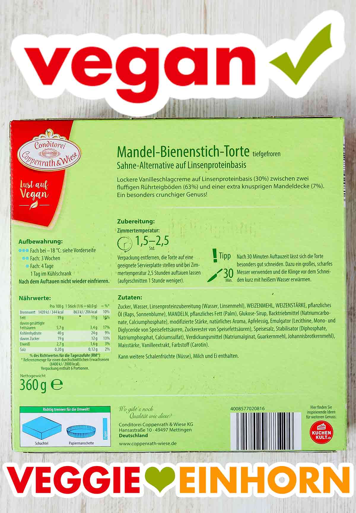 Packungsrückseite der veganen Mandel-Bienenstich-Torte aus der Conditorei Coppenrath und Wiese Rückseite der Packung der veganen Mandel-Bienenstich-Torte von Coppenrath und Wiese