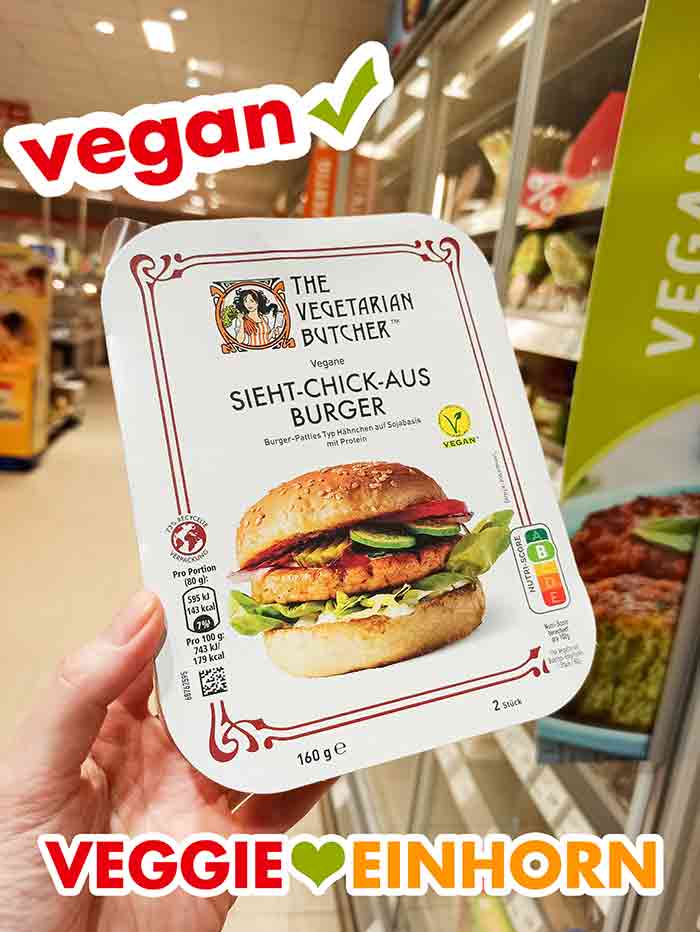Eine Packung vegane Chicken Burger von The Vegetarian Butcher bei Rewe. Sieht-Chick-Aus Burger von The Vegetarian Butcher im Supermarkt