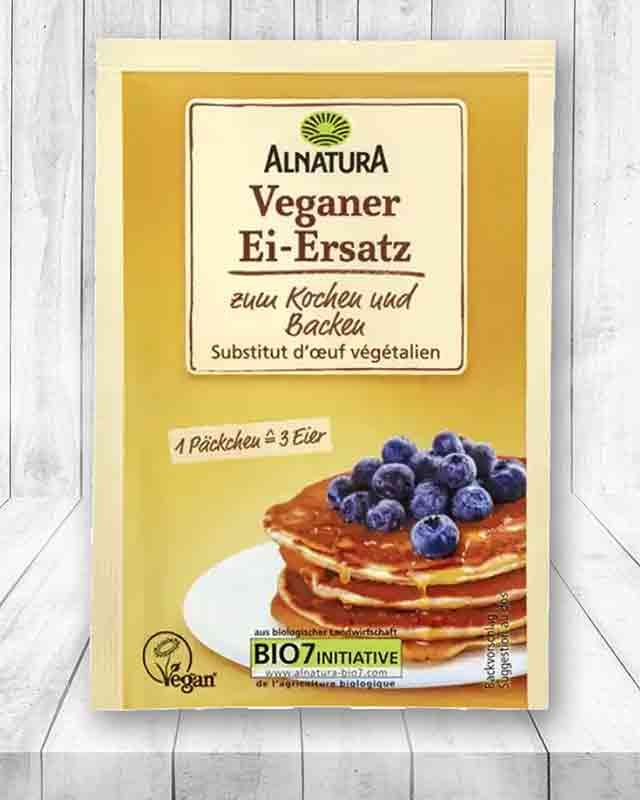 Ein Päckchen Alnatura Veganer Ei-Ersatz