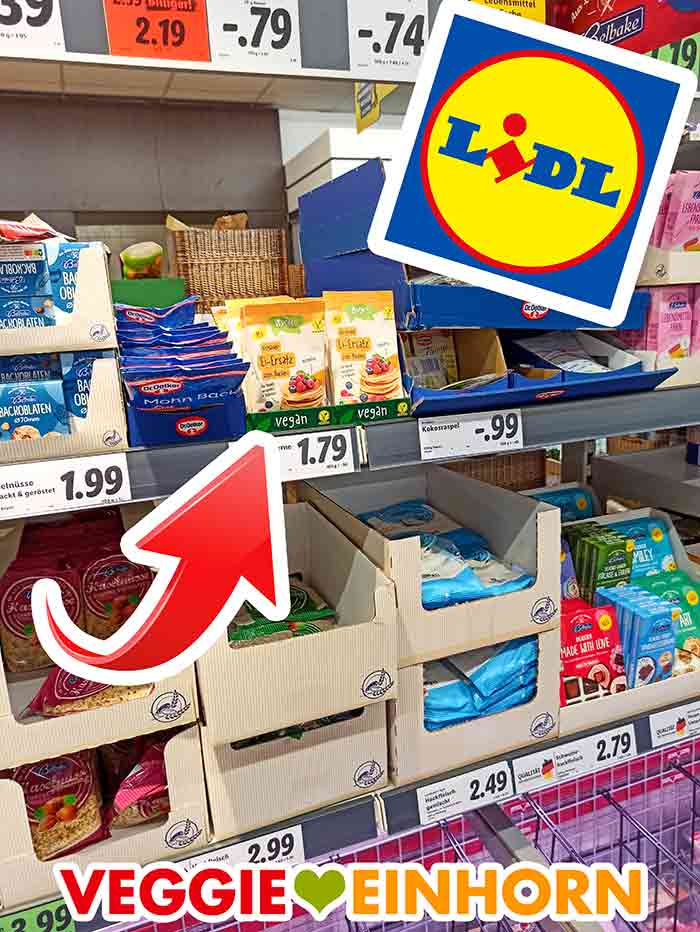 Bei Lidl gibt es veganen Ei-Ersatz von Vemondo. Regal im Lidl mit veganem Ei-Ersatz
