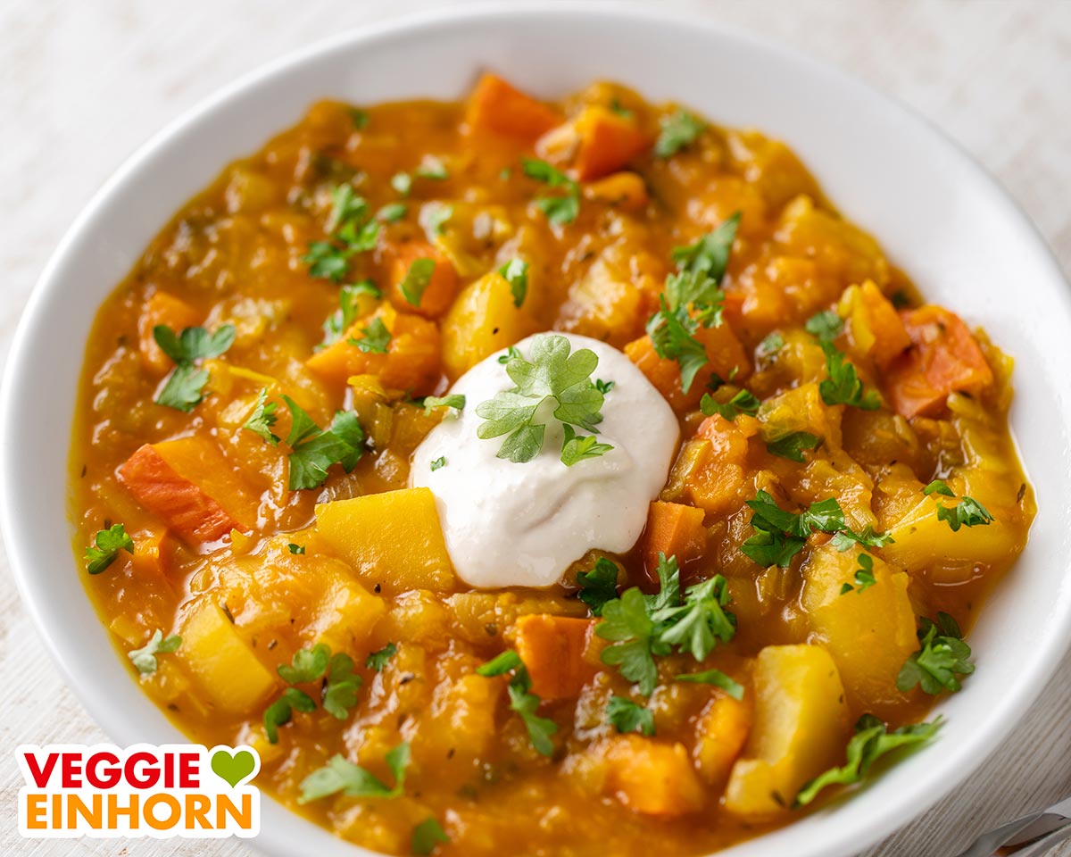 Veganer Kürbis Kartoffel Eintopf