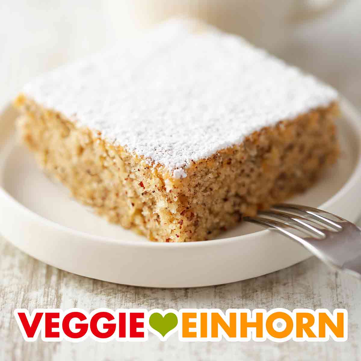 Veganer Nuss Blechkuchen Veganer Nusskuchen vom Blech