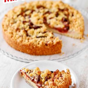 Rezept für veganen Pflaumenkuchen mit Pudding und Streuseln