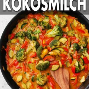 Vegetarisches Curry mit Kokosmilch