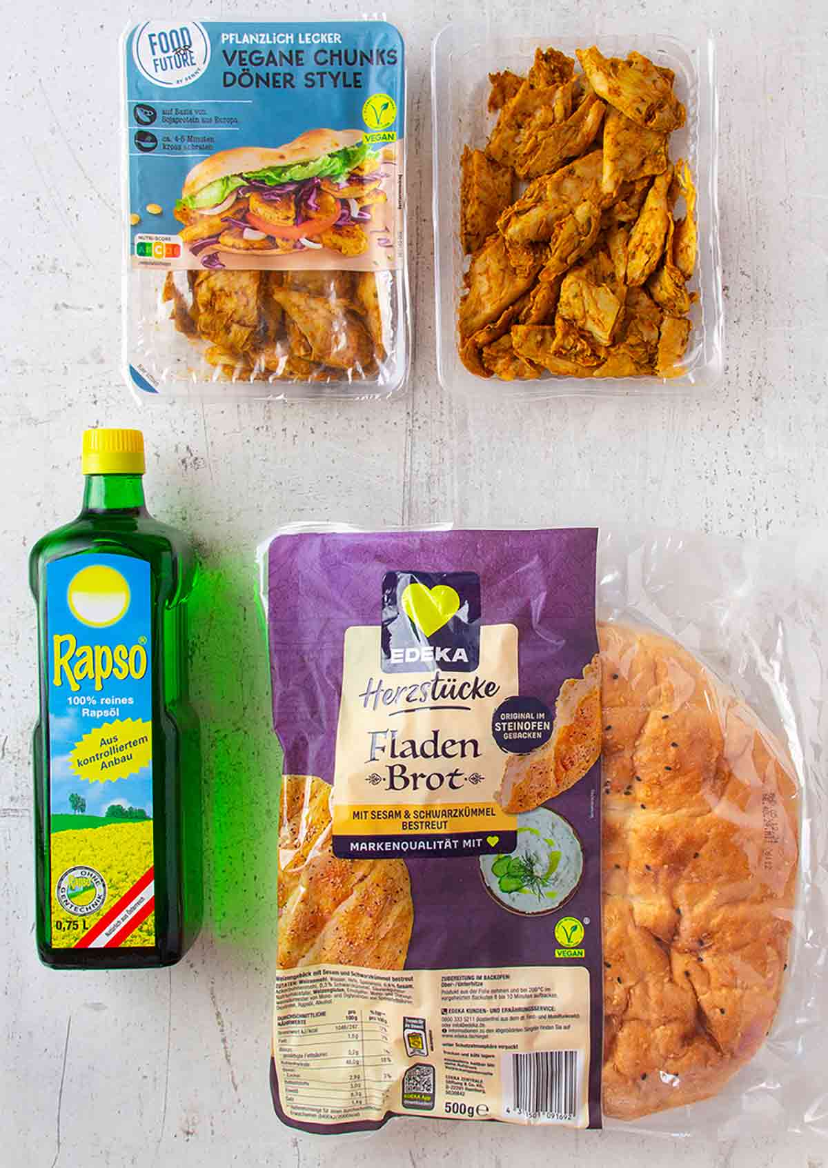 Penny Food for Future Vegane Chunks Döner Style, Rapso Rapsöl, Edeka Herzstücke Fladenbrot Fertiges veganes Dönerfleisch, neutrales Bratöl, fertig gekauftes Fladenbrot