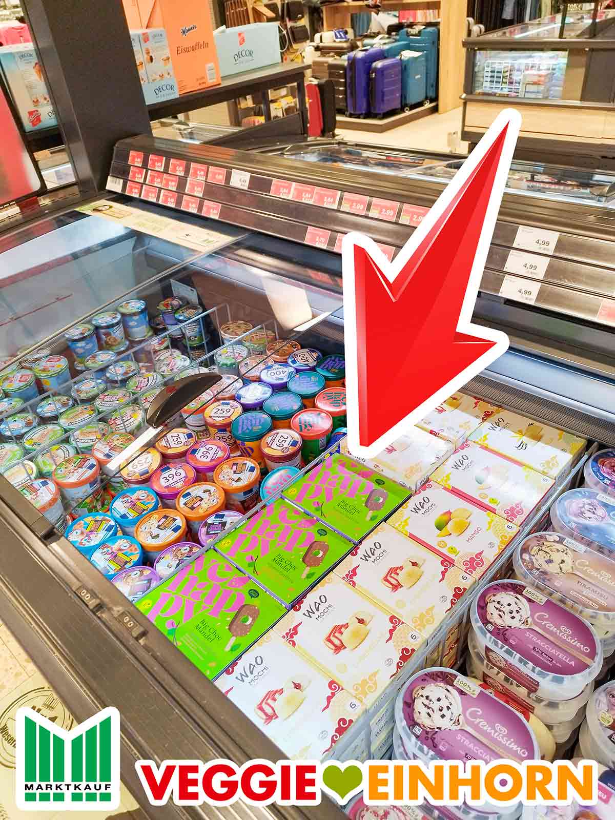 Veganes Eis von vehappy bei Marktkauf Tiefkühltruhe im Supermarkt mit vehappy Big Choc Mandel Eis