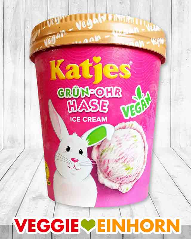 Ein Becher veganes Grün Ohr Hasen Eis von Katjes