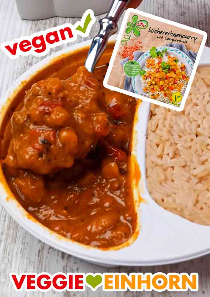 Das vegane Curry enthält Kichererbsen und Paprika. Das vegane Kichererbsencurry von Du Darfst in der Menüschale