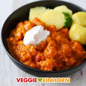 Veganes Kürbisgulasch