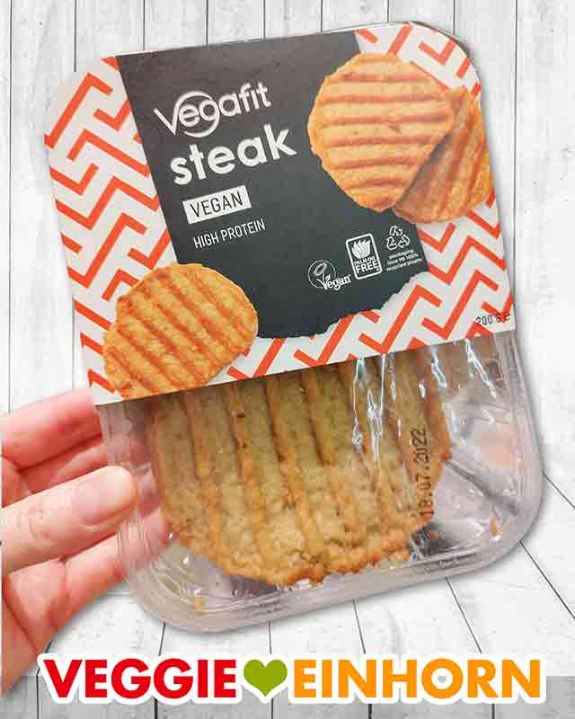 Eine Packung Vegafit Steak