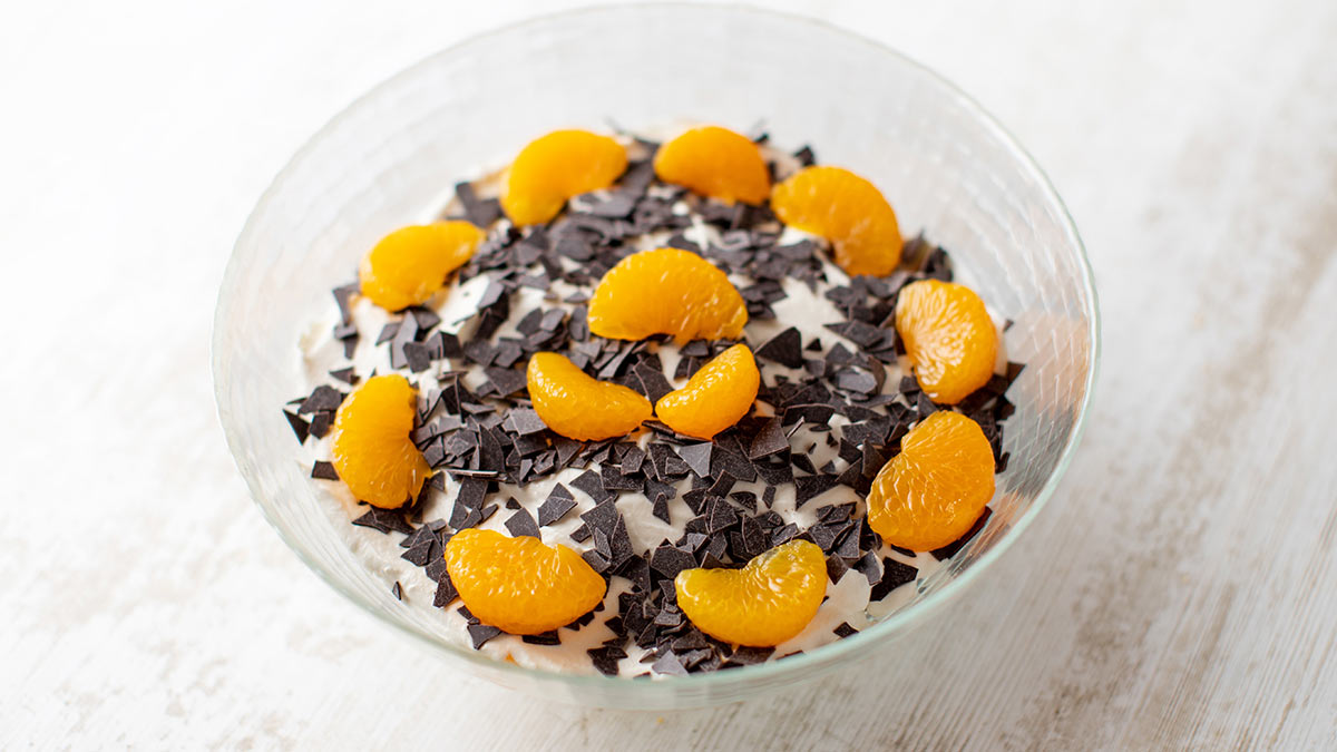Veganes Weihnachtsdessert mit Mandarinen und Lebkuchen